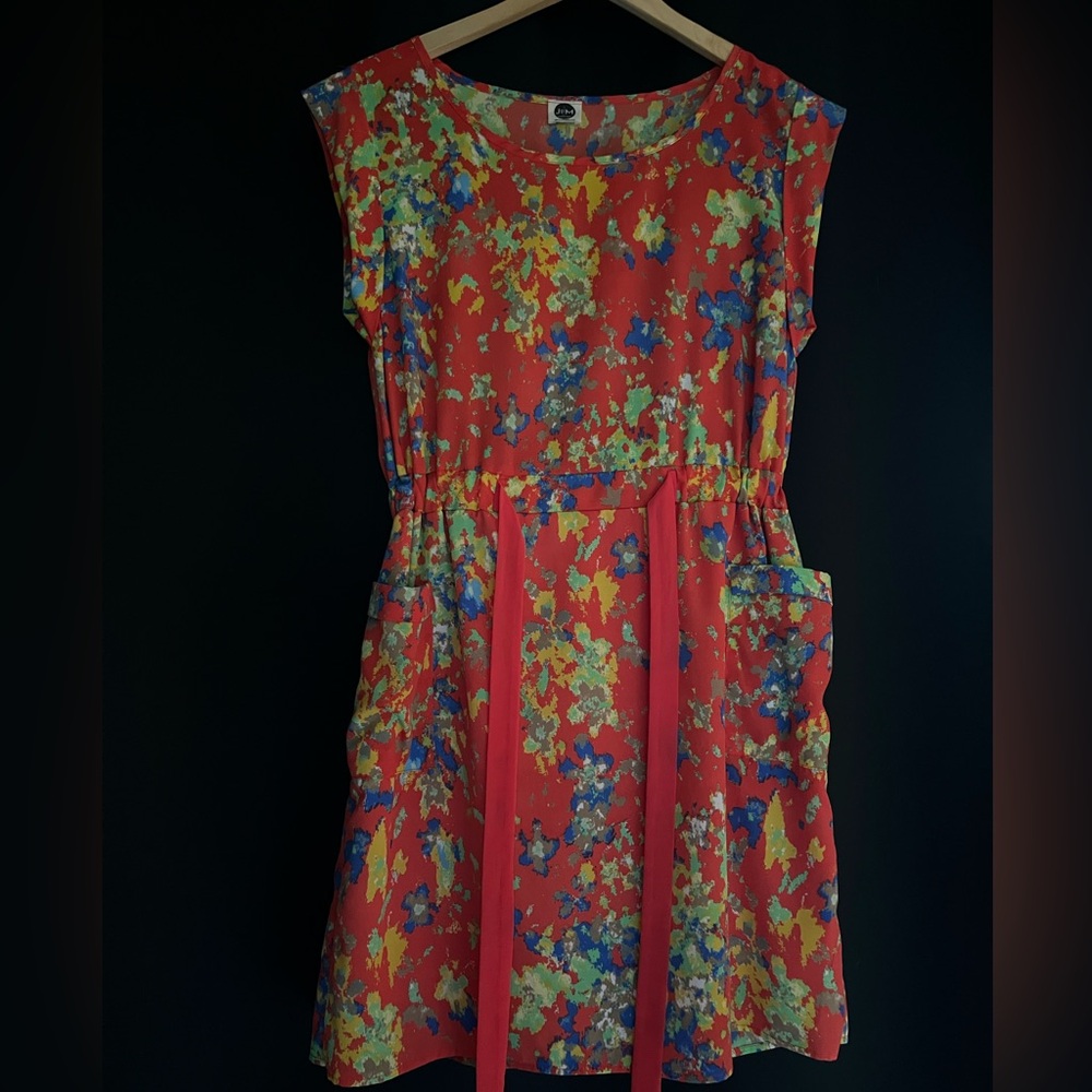Dress with pockets